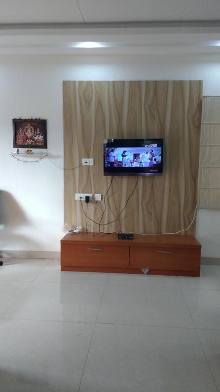 Hitech Shilparamam Guest House Haiderabad Buitenkant foto